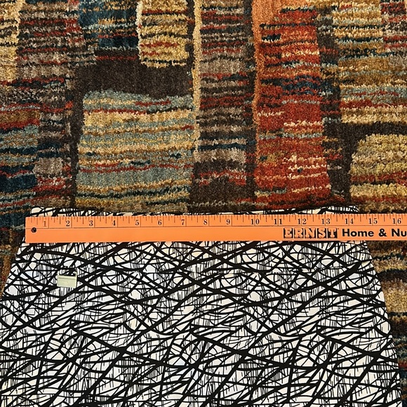 LISETTE Black and White Patterned Women's Pull-on Pencil Skirt -Size 6. - Picture 3 of 12